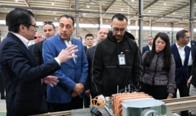 رئيس الوزراء يبدأ جولة موسعة لافتتاح مشروعات صناعية ولوجستية جديدة باقتصادية قناة السويس