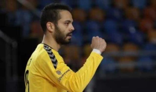 الطيار أفضل لاعب فى مباراة منتخب اليد أمام سلوفاكيا بدورة إسبانيا الدولية