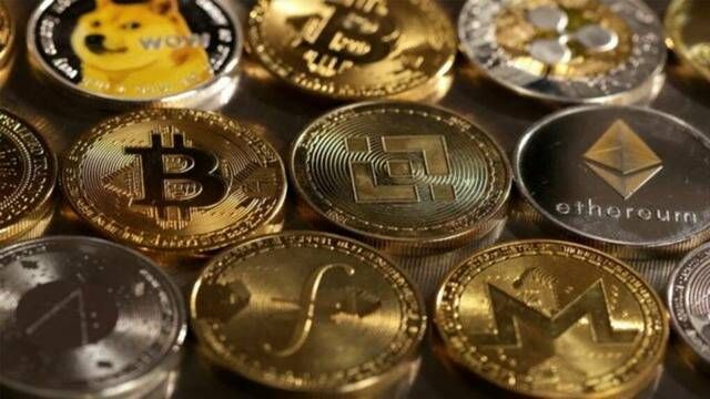 بيتكوين تتراجع وتقترب من 88 ألف دولار