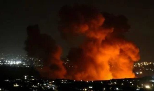 وسائل إعلام لبنانية: أكثر من 15 غارة إسرائيلية على لبنان حتى الآن