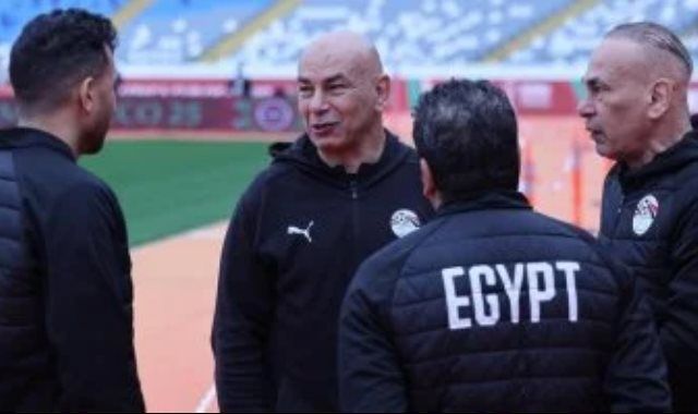 منتخب مصر يبدأ حصر أسماء المحترفين ومزدوجي الجنسية قبل معسكر مارس
