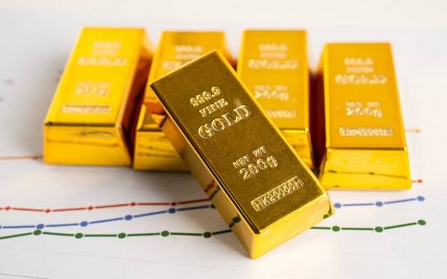 "يو بي إس" يرفع توقعاته لأسعار الذهب إلى 6200 دولار