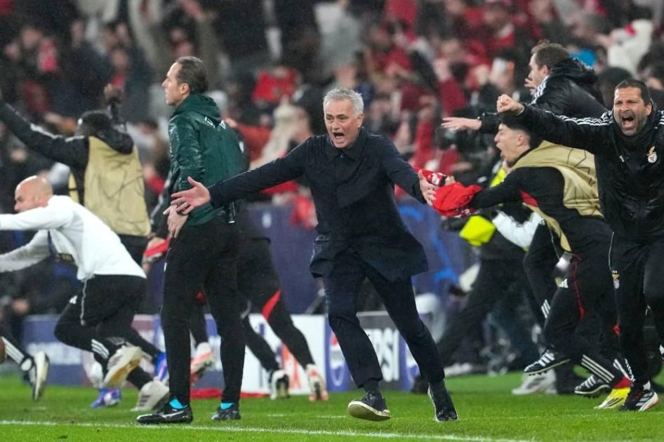 مورينيو يعيد ركضته الشهيرة ويعتذر لريال مدريد..هدف الحارس تروبين يضمن لبنفيكا تأهلاً «درامياً»