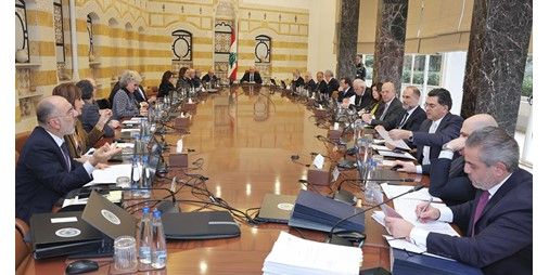 عون أمام الحكومة: موظفو القطاع العام يستحقون كل ما يطالبون به