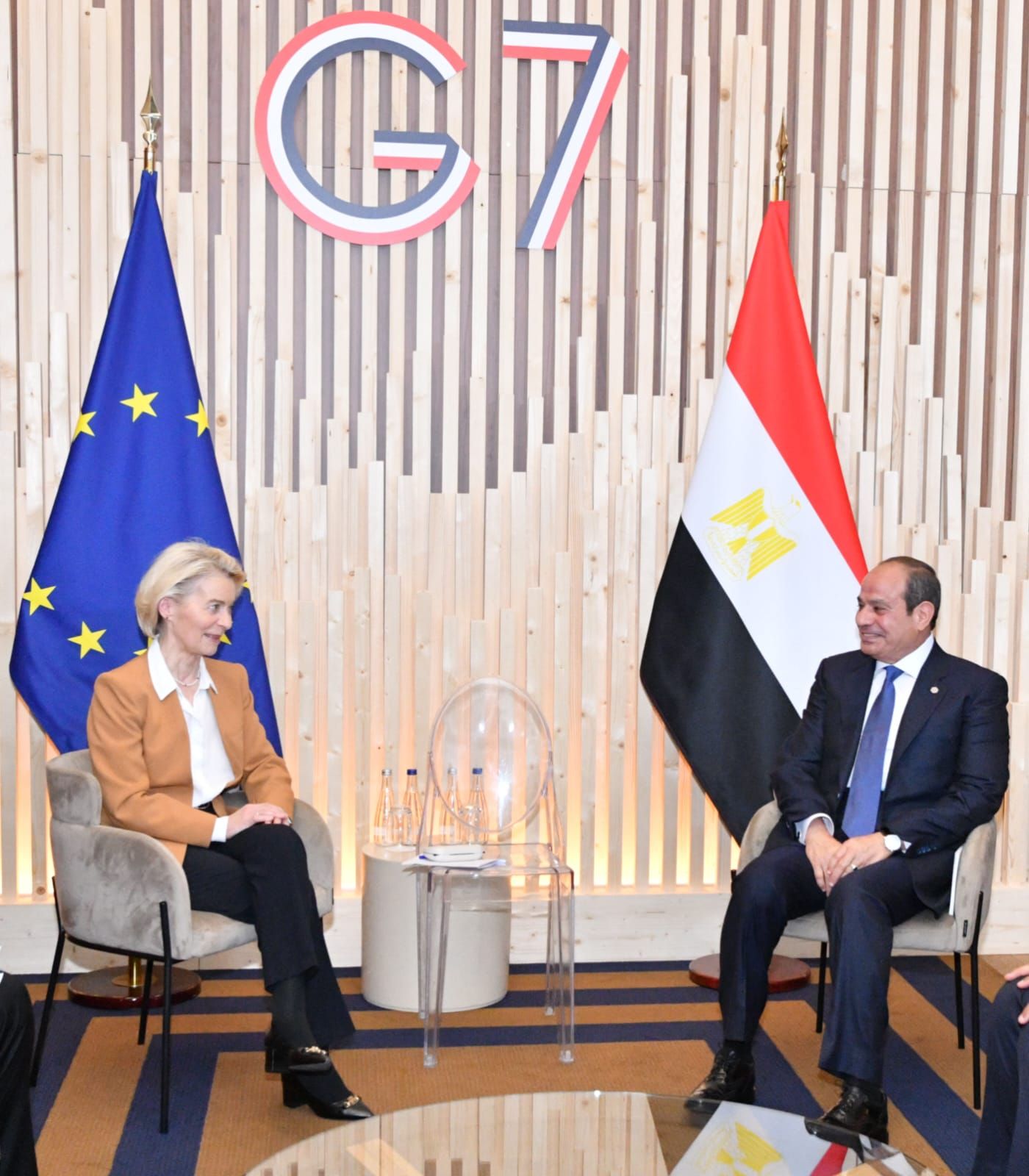 الرئيس السيسى يستعرض مع رئيسة المفوضية الأوروبية جهود إصلاح الاقتصاد الرئيس السيسى يستعرض مع رئيسة المفوضية الأوروبية جهود إصلاح الاقتصاد