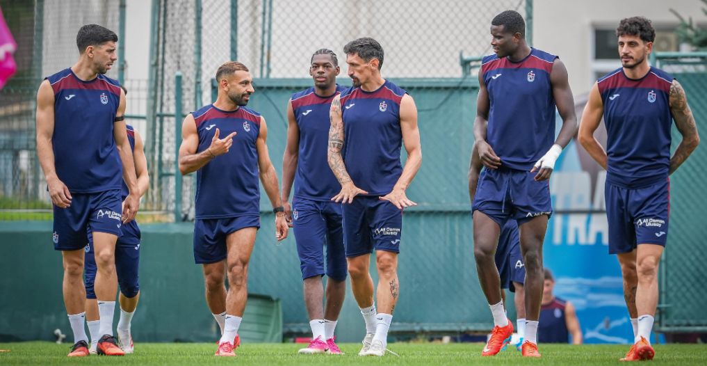محمد صلاح في مران طرابزون سبور