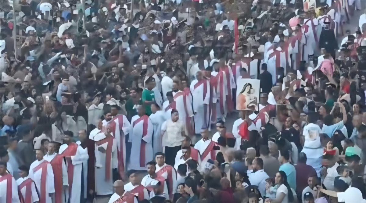 7de2da4103.jpg