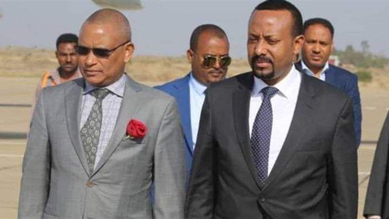 رئيس الوزراء الإثيوبي آبي أحمد ودبرصيون جبر ميكائيل