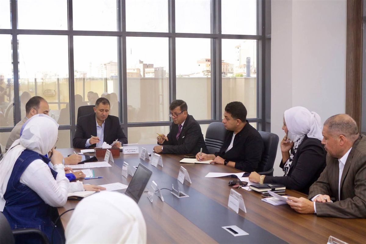 محافظ دمياط يتابع مشروعات الخطة الاستثمارية لمديرية التموين