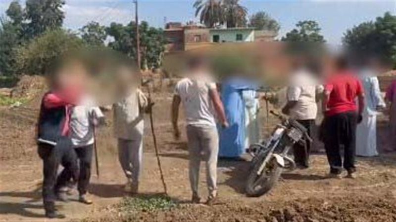 ضبط 5 أشخاص بعد تداول