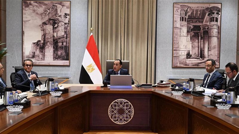 اجتماع برئاسة الدكتور