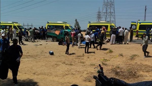 مصرع عامل بنقابة المحامين بالشرقية في حادث تصادم، والنقيب الفرعي يتوجه إلى مستشفى منيا القمح