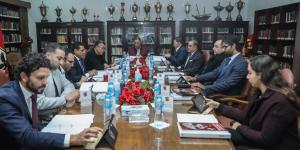 مجلس
      إدارة
      الأهلي
      يقرر
      رفع
      قيمة
      العضوية
      والموافقة
      على
      "أهلي
      العلمين
      الجديدة"