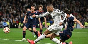 موعد مباراة الكلاسيكو بين ريال مدريد وبرشلونة.. هل ينهي كارفاخال جدل لامين يامال؟