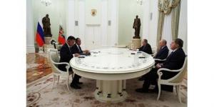 بوتين
يؤكد
لعبدالعاطي
الاستعداد
للإسهام
في
إنهاء
الصراع
بالشرق
الأوسط
وإعادة
الاستقرار
إلى
المنطقة