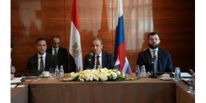 وزير
الخارجية:
مصر
تسخّر
كل
جهودها
الديبلوماسية
لوقف
التصعيد
بالمنطقة