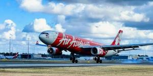 طيران
      "آسيا
      إكس"
      ترفع
      أسعار
      التذاكر
      40%
      لمواجهة
      قفزة
      الوقود