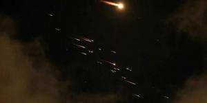 دول
      الخليج
      تترقب
      الهدنة
      بحذر
      وسط
      استمرار
      اعتراض
      الصواريخ
      الإيرانية