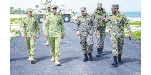 وكيل
الحرس:
المحافظة
على
أعلى
درجات
الجاهزية
والانضباط
للمساهمة
في
ترسيخ
أمن
واستقرار
البلاد