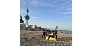 فريق
الغوص
نفّذ
حملة
بيئية
لتنظيف
ساحل
الأبراج