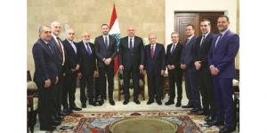 جولة
ثانية
من
المحادثات
مع
إسرائيل
في
واشنطن
اليوم..
وعون:
عدم
التساهل
في
منع
المظاهر
المسلحة
من
أي
جهة