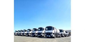 بالفيديو..
مجموعة
شونيز
تسلّم
وزارة
الأشغال
العامة
أسطول
شاحنات
«رينو»