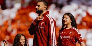 بعد
      الوداع
      الأسطوري
      "في
      أنفيلد"..
      محمد
      صلاح
      يعلن
      موعد
      حسم
      مستقبله