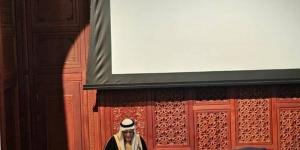 الأمير تركي الفيصل: الإيمان والأخلاق أُسُس لمواجهة تحديات البشرية