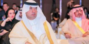 توقيع
6
اتفاقيات
سكنية
سعودية
صينية..
وتنفيذ
مشاريع
بـ1.9
مليار
ريال
في
الرياض