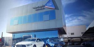 "ذيب"
تفتتح
فرعاً
جديداً
بمدينة
الرياض