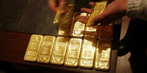 الذهب
      يتراجع
      متأثرًا
      بارتفاع
      الدولار
      عقب
      تثبيت
      أسعار
      الفائدة