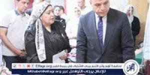 محافظ الغربية يطمئن على مصابين حادث طريق حانوت – سنباط بمستشفى زفتى العام