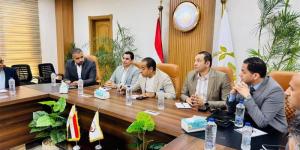 الإسكان تبحث سرعة إنهاء إجراءات توفيق الأوضاع للأراضي بالمدن الجديدة