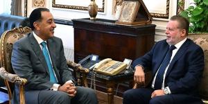 مدبولي ومحافظ البنك المركزي يتابعان مؤشرات الاقتصاد، 29.7 مليار دولار تحويلات المصريين بالخارج