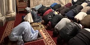 موعد أذان العشاء اليوم الإثنين 28 - 9 - 2026 في القاهرة والمحافظات