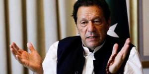 نجل رئيس الوزراء الباكستاني السابق عمران خان يخشى ألا يرى والده مجددا