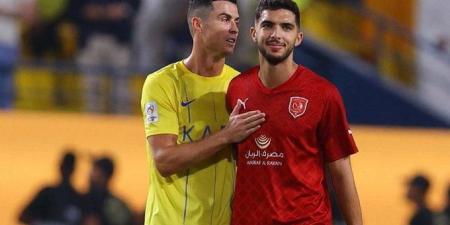 رسميًا
|
الأهلي
يكشف
أول
دعم
للفريق..
يوسف
أيمن
يطير
من
الدحيل
للجزيرة