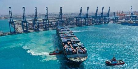 "موانئ"
      تضيف
      خدمة
      شحن
      جديدة
      بميناء
      جدة
      لتعزيز
      الربط
      البحري
      ودعم
      الصادرات