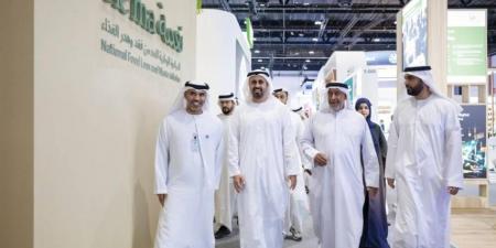 ذياب بن محمد بن زايد: قطاعات الأغذية والمشروبات والزراعة تعزز الأمن الغذائي