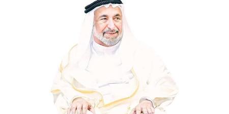 سلطان يعزي أمير الكويت بوفاة الشيخ علي عبدالله