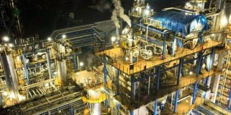 الصين
      تلزم
      مصافي
      التكرير
      الخاصة
      بمواصلة
      الإنتاج
      رغم
      الخسائر
      المالية