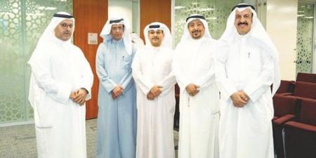 وزير
المالية
يتفقّد
مراكز
خدمة
أملاك
الدولة
ويشيد
بجودة
الخدمات
المقدمة
للمراجعين