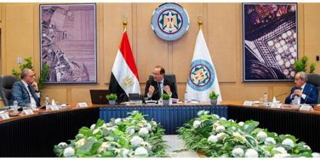 وزير
المالية:
نتفق
ونختلف
في
سيناريوهات
التعامل
مع
الأزمات
لكننا
ملتزمون
بالدراسة
والتقييم
وتصويب
المسار
في
أي
وقت