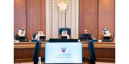 مجلس
الوزراء
البحريني
يدين
العدوان
الإيراني
الآثم
ويطالب
بوقف
استهداف
المدنيين
«فوراً»