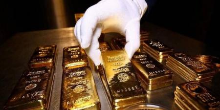 الذهب
      يقلص
      مكاسبه
      وسط
      اتهامات
      إيرانية
      بانتهاك
      الهدنة