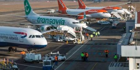 تحذير
      أوروبي
      من
      نقص
      وقود
      الطائرات
      بسبب
      مضيق
      هرمز