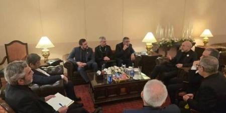 مفاوضات
      إسلام
      آباد:
      خلافات
      حادة
      حول
      مضيق
      هرمز
      واجتماعات
      ثلاثية
      مباشرة