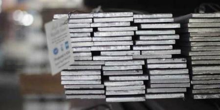 "حديد
      الرياض"
      توصي
      بتوزيع
      3.5
      مليون
      ريال
      عن
      العام
      2025