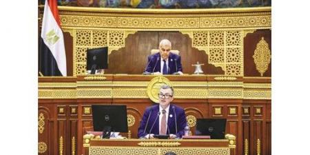 وزير
التخطيط
أمام
«الشيوخ»:
بناء
الإنسان
أولوية
خطة
التنمية
الاقتصادية
والاجتماعية
2026/2027
