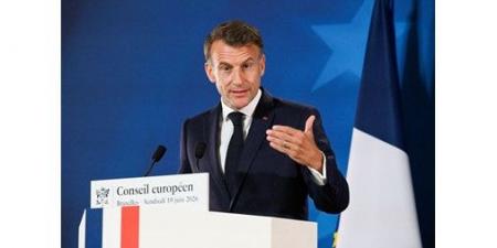 الرئيس
الفرنسي
يؤكد
رفض
بلاده
تمويل
الاتحاد
الأوروبي
لمراكز
ترحيل
المهاجرين
خارج
التكتل
